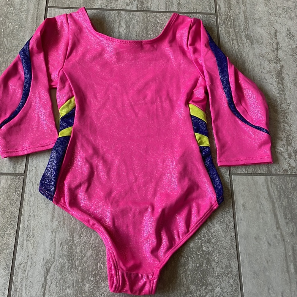 Freestyle,pink,round neck,long sleeves,bodysuit for girls